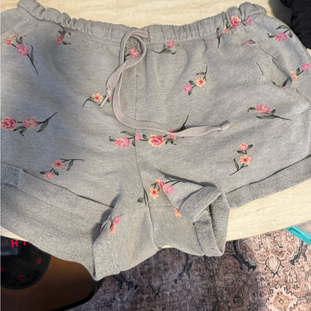 Vs pink shorts